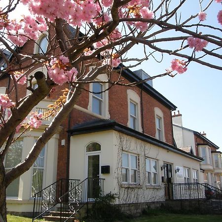 The Shelbourne Apartment เซาท์พอร์ต ภายนอก รูปภาพ
